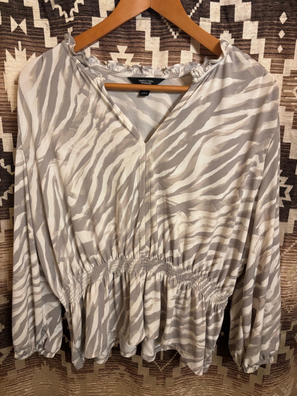 Simply Vera Wang Zebra / Animal Print Peplum Style Blouse Size XL